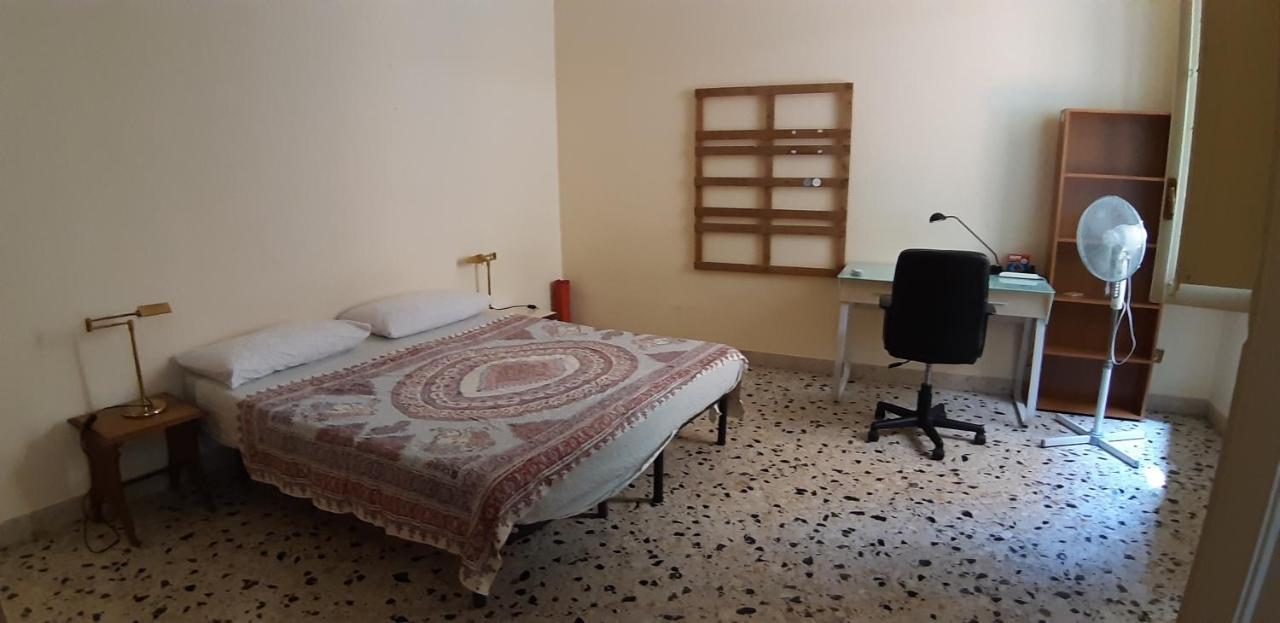 Stanza Privata In Appartamento Per Smart Working, Digital Nomads O Coliving Palermo Ngoại thất bức ảnh